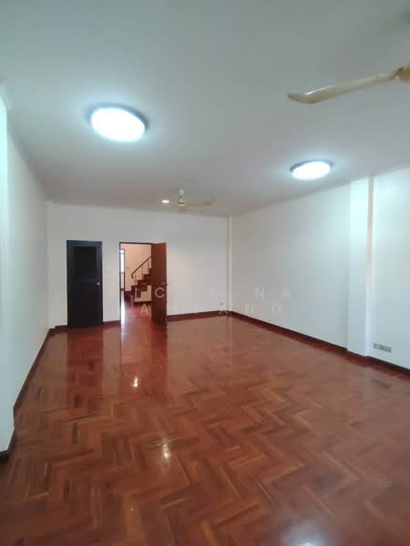 ทาวน์เฮ้าส์ 4-ห้องนอน, กรุงเทพ, วัดท่าพระ, บางกอกใหญ่, กรุงเทพ, 325 ตร.ม., ทาวน์เฮ้าส์ ขาย, โดย Nicha Na Lampang, 500445151 - DDproperty.com
