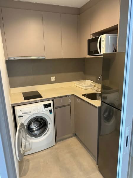 Whizdom Connect Sukhumvit, Bangkok, 1 Soi Piyibut 1, Sukhumvit Road, Bang Na, Bangkok, 2 Bedrooms, 40 sqm, Condo For Rent, by Fazwaz (Thailand) Co., Ltd., 500445198 - DDproperty.com