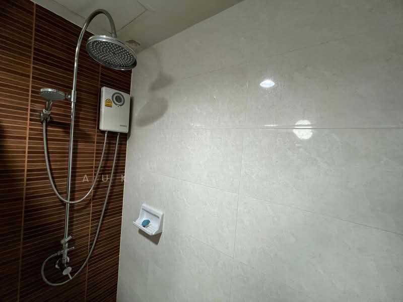Garden Asoke-Rama 9, Bangkok, Chaturathit Road, Bang Kapi, Huai Khwang, Bangkok, 2 Bedrooms, 78 sqm, Condo For Sale, by Pemika Aukkaraleekul, 500445209 - DDproperty.com