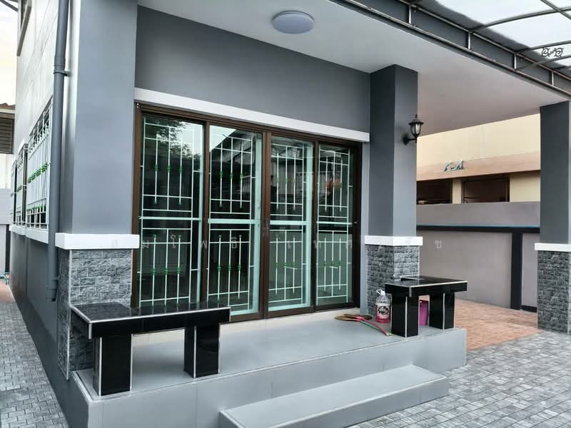 บ้านเดี่ยว นครอินทร์ 2, นนทบุรี, ตลาดขวัญ, เมืองนนทบุรี, นนทบุรี, 112 ตร.ม., บ้านเดี่ยว ขาย, โดย สมโพธิ เทศวิรัช, 500445228 - DDproperty.com