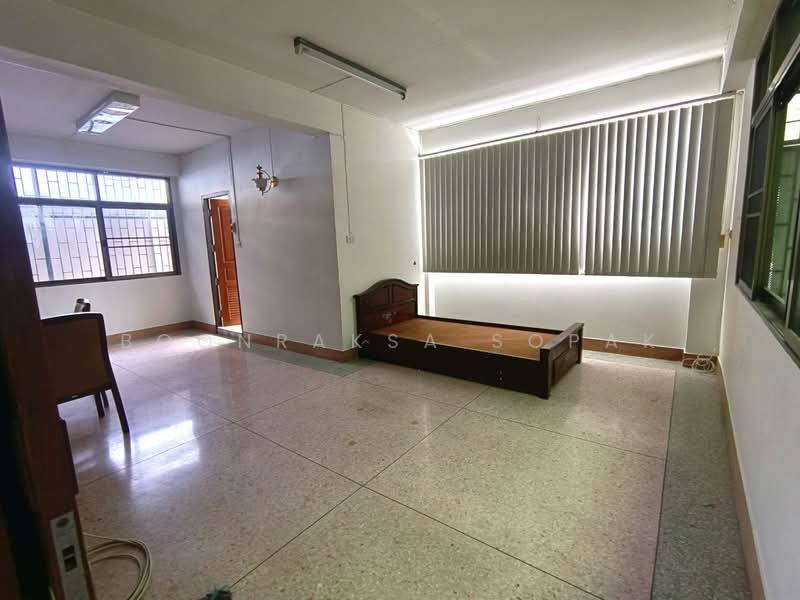ทาวน์เฮ้าส์ 5-ห้องนอน, กรุงเทพ, ช่องนนทรี, ยานนาวา, กรุงเทพ, 532 ตร.ม., ทาวน์เฮ้าส์ ให้เช่า, โดย Boonraksa Sopak, 500445242 - DDproperty.com