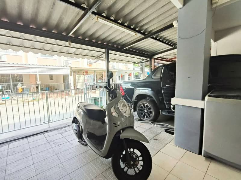 Pruksa 28/1, Samut Prakan, Praksa Road, Phreak Sa Mai, Muang Samut Prakarn, Samut Prakan, 3 Bedrooms, 100 sqm, Townhouse For Sale, by The Best Property แต, 500445261 - DDproperty.com