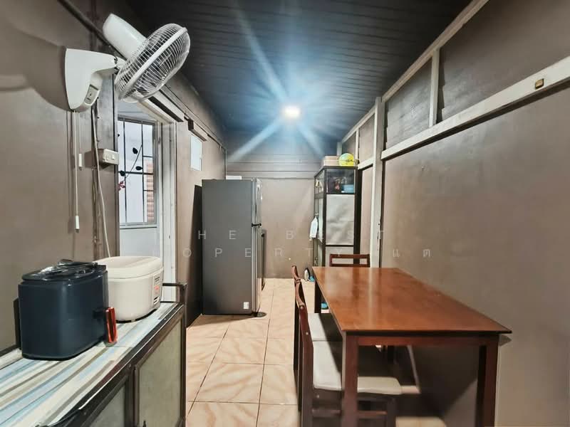 Pruksa 28/1, Samut Prakan, Praksa Road, Phreak Sa Mai, Muang Samut Prakarn, Samut Prakan, 3 Bedrooms, 100 sqm, Townhouse For Sale, by The Best Property แต, 500445261 - DDproperty.com