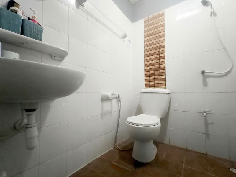 Pruksa 28/1, Samut Prakan, Praksa Road, Phreak Sa Mai, Muang Samut Prakarn, Samut Prakan, 3 Bedrooms, 100 sqm, Townhouse For Sale, by The Best Property แต, 500445261 - DDproperty.com