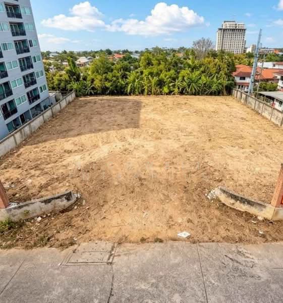 Land for sale in the heart of Sriracha, 1 rai, Sukhumvit Soi 48, 400 meters from the beach, Chon Buri (Pattaya), Surasak, Si Racha, Chon Buri (Pattaya), , 2,380 sqm, Land For Sale, by RICHWELL INTERPLUS, 500445273 - DDproperty.com