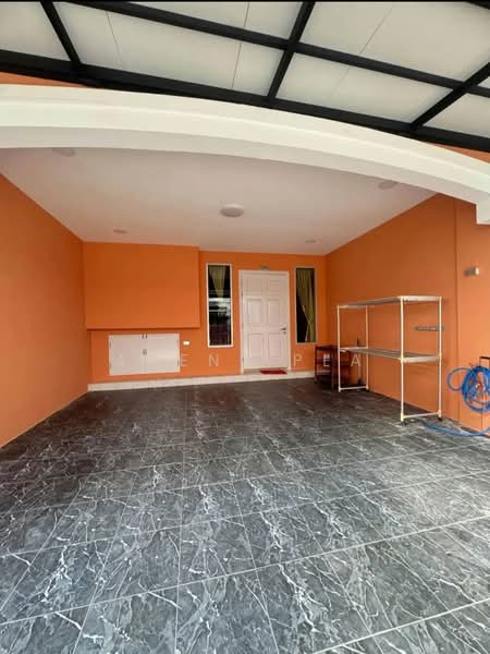 Baan Klangmuang Grand De Paris Ratchada, Bangkok, Pradit Manutham Road, Wang Thonglang, Bangkok, 4 Bedrooms, 250 sqm, Townhouse For Rent, by Agent Pla, 500445274 - DDproperty.com