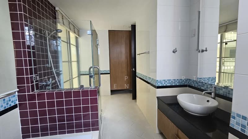 Citi Smart Sukhumvit 18, Bangkok, 366 Soi Sukhumvit 18, Sukhumvit Road, Khlong Toei, Bangkok, 3 Bedrooms, 125 sqm, Condo For Rent, by BANGKOK PROPERTY AGENTS, 500445290 - DDproperty.com