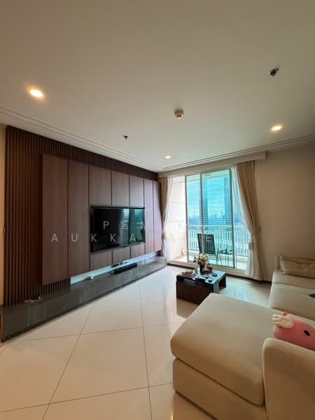 The Empire Place : ดิ เอ็มไพร์ เพลซ, กรุงเทพ, 88 ถนนนราธิวาสราชนครินทร์, ทุ่งมหาเมฆ, สาทร, กรุงเทพ, 135 ตร.ม., คอนโด ขาย, โดย Pemika Aukkaraleekul, 500445301 - DDproperty.com