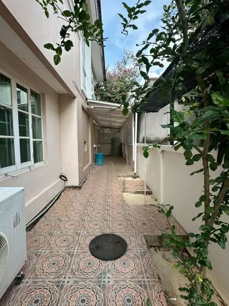 Baan Nantawan Srinakarin, Samut Prakan, Srinakarin Road, Bang Muang Mai, Muang Samut Prakarn, Samut Prakan, 3 Bedrooms, 300 sqm, Single Detached House For Rent, by คันธารัตน์ จำปาทอง, 500445318 - DDproperty.com