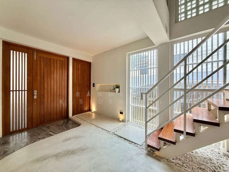 Townhouse, Bangkok, Khlong Tan Nua, Watthana, Bangkok, 5 Bedrooms, 220 sqm, Townhouse For Rent, by Bangkok Residential, 500445319 - DDproperty.com