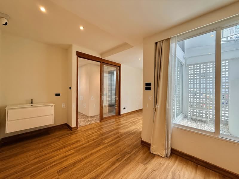 Townhouse, Bangkok, Khlong Tan Nua, Watthana, Bangkok, 5 Bedrooms, 220 sqm, Townhouse For Rent, by Bangkok Residential, 500445319 - DDproperty.com