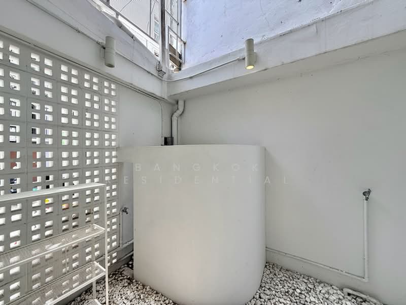 Townhouse, Bangkok, Khlong Tan Nua, Watthana, Bangkok, 5 Bedrooms, 220 sqm, Townhouse For Rent, by Bangkok Residential, 500445319 - DDproperty.com