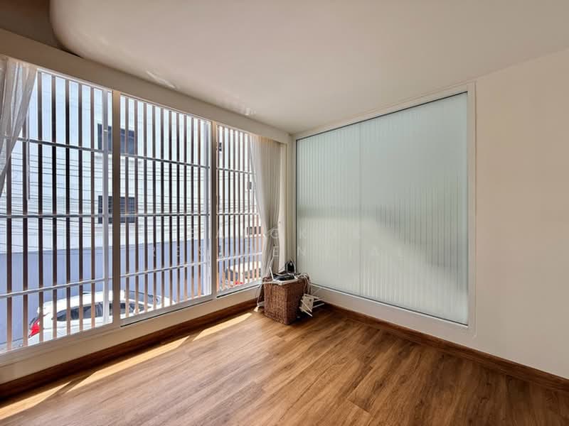 Townhouse, กรุงเทพ, คลองตันเหนือ, วัฒนา, กรุงเทพ, 220 ตร.ม., ทาวน์เฮ้าส์ ให้เช่า, โดย Bangkok Residential, 500445319 - DDproperty.com