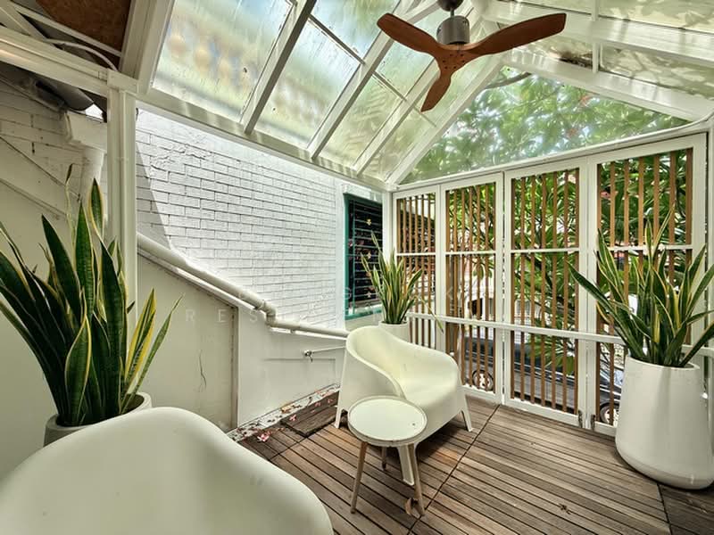 Townhouse, Bangkok, Khlong Tan Nua, Watthana, Bangkok, 5 Bedrooms, 220 sqm, Townhouse For Rent, by Bangkok Residential, 500445319 - DDproperty.com