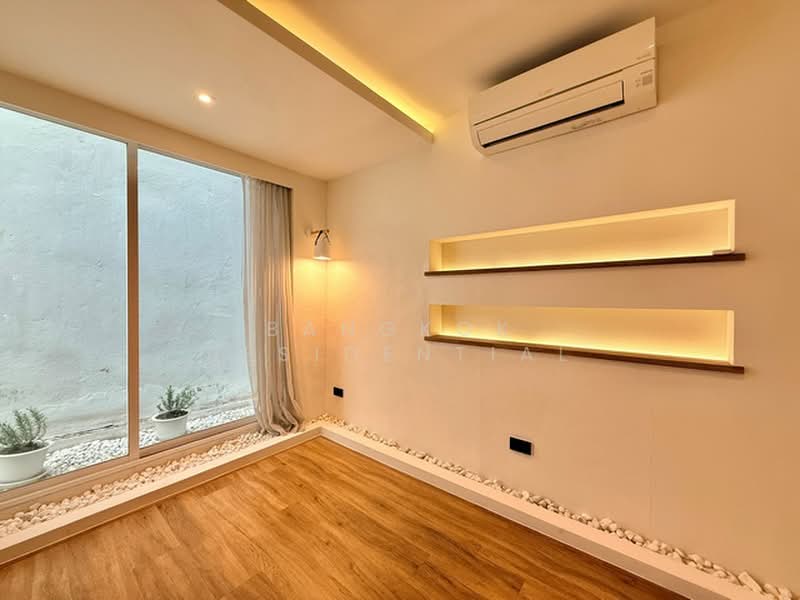 Townhouse, Bangkok, Khlong Tan Nua, Watthana, Bangkok, 5 Bedrooms, 220 sqm, Townhouse For Rent, by Bangkok Residential, 500445319 - DDproperty.com