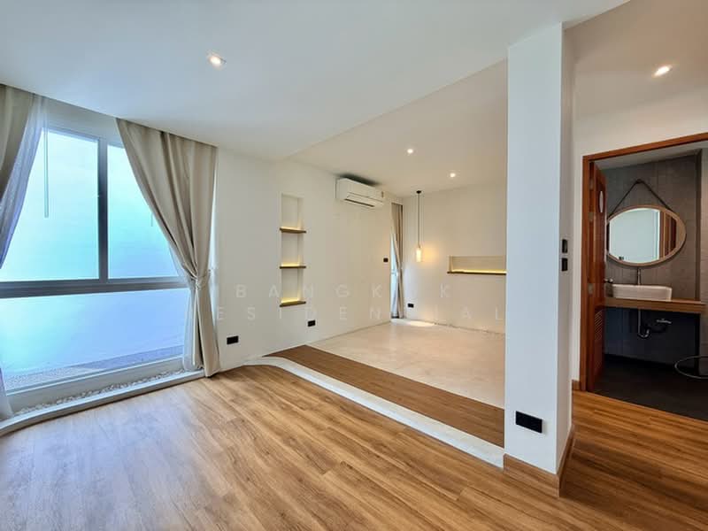 Townhouse, Bangkok, Khlong Tan Nua, Watthana, Bangkok, 5 Bedrooms, 220 sqm, Townhouse For Rent, by Bangkok Residential, 500445319 - DDproperty.com