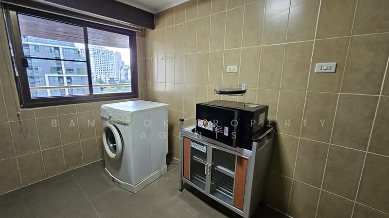 D.H.Grand Tower, Bangkok, Soi Prommit, Khlong Tan Nua, Watthana, Bangkok, 3 Bedrooms, 280 sqm, Condo For Rent, by BANGKOK PROPERTY AGENTS, 500445324 - DDproperty.com