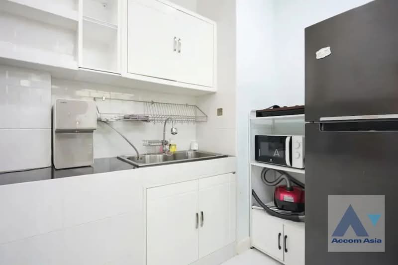 Corner Unit, Home Office 4 Bedrooms Townhouse for Sale in Ratchadaphisek, Bangkok near MRT Huai Khwa, กรุงเทพ, สามเสนนอก, ห้วยขวาง, กรุงเทพ, 270 ตร.ม., ทาวน์เฮ้าส์ ขาย, โดย Accom Asia, 500445335 - DDproperty.com