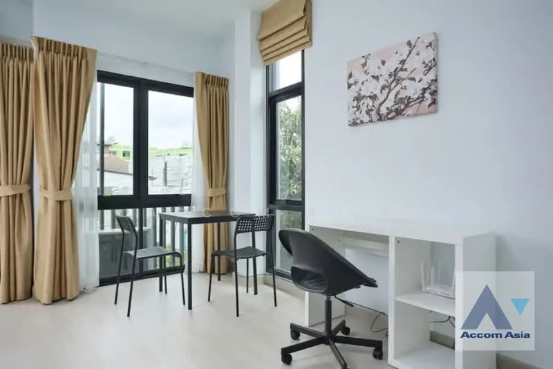 Corner Unit, Home Office 4 Bedrooms Townhouse for Sale in Ratchadaphisek, Bangkok near MRT Huai Khwa, กรุงเทพ, สามเสนนอก, ห้วยขวาง, กรุงเทพ, 270 ตร.ม., ทาวน์เฮ้าส์ ขาย, โดย Accom Asia, 500445335 - DDproperty.com