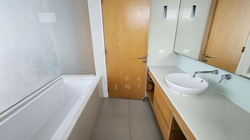 Domus 18, Bangkok, Soi Sukhumvit 18, Khlong Toei, Bangkok, 2 Bedrooms, 102 sqm, Condo For Rent, by BANGKOK PROPERTY AGENTS, 500445358 - DDproperty.com