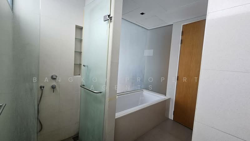 Domus 18 : โดมัส 18, กรุงเทพ, ซอย สุขุมวิท 18, คลองเตย, กรุงเทพ, 102 ตร.ม., คอนโด ให้เช่า, โดย BANGKOK PROPERTY AGENTS, 500445358 - DDproperty.com