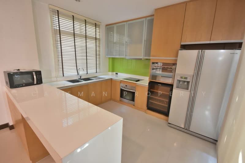 Narasiri Pattanakarn-Srinakarin, Bangkok, 878 Soi Srinakarin 20, Khlong Chan, Bang Kapi, Bangkok, 3 Bedrooms, 374 sqm, Single Detached House For Rent, by Caveman Property, 500445370 - DDproperty.com