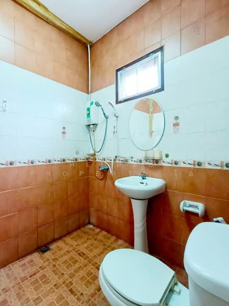 ฟ้าใส 1 ราชบุรี, Ratchaburi, Chedi Hak, Muang Ratchaburi, Ratchaburi, 2 Bedrooms, 150 sqm, Single Detached House For Sale, by The Best Property โอ๋, 500445377 - DDproperty.com