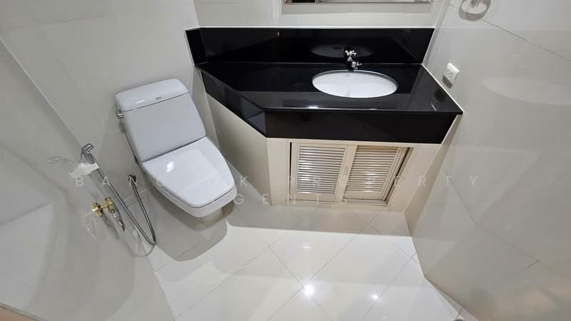 Empire Sawasdee, Bangkok, 235 Soi Sukhumvit 31(Sawasdee), Khlong Tan Nua, Watthana, Bangkok, 2 Bedrooms, 211 sqm, Condo For Rent, by BANGKOK PROPERTY AGENTS, 500445383 - DDproperty.com
