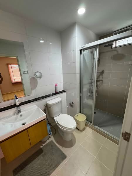 Areeya Como Bangna - Wongwaen, Samut Prakan, Mahachai Road, Bangphli Yai, Bang Plee, Samut Prakan, 4 Bedrooms, 185 sqm, Semi-Detached House (Twin House) For Rent, by HOME Real Estate Service, 500445389 - DDproperty.com