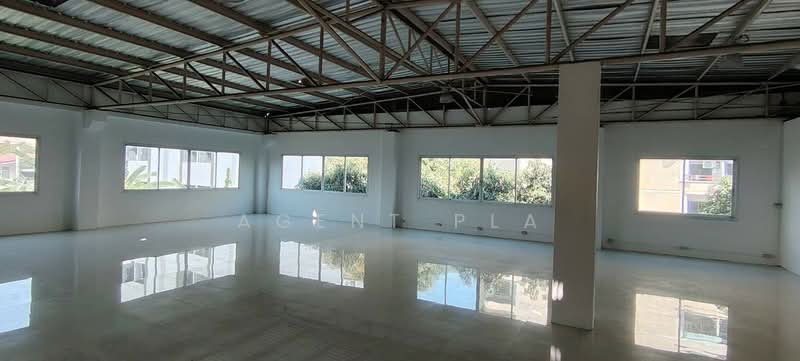 Office and Warehouse for Rent in Ladprao Area, Near Mahadthai Station (Yellow Line) (SPSAD4097), Bangkok, Phlapphla, Wang Thonglang, Bangkok, , 1,672 sqm, Office Space For Rent, by Agent Pla, 500445401 - DDproperty.com