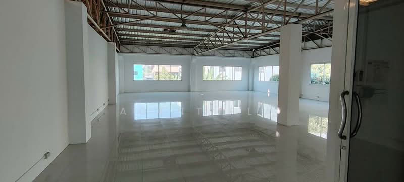 Office and Warehouse for Rent in Ladprao Area, Near Mahadthai Station (Yellow Line) (SPSAD4097), Bangkok, Phlapphla, Wang Thonglang, Bangkok, , 1,672 sqm, Office Space For Rent, by Agent Pla, 500445401 - DDproperty.com