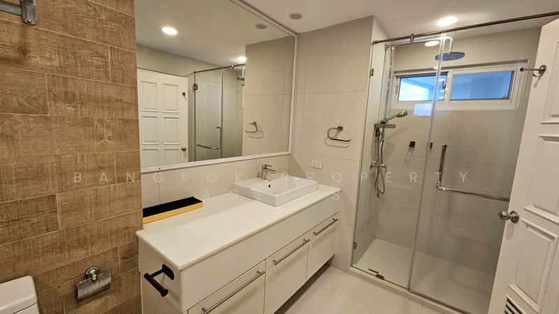 Fifty Fifth Tower : ฟิฟตี้ฟิฟท์ ทาวเวอร์, กรุงเทพ, 84 ซอยสุขุมวิท 55 ถนนสุขุมวิท, คลองตันเหนือ, วัฒนา, กรุงเทพ, 223 ตร.ม., คอนโด ให้เช่า, โดย BANGKOK PROPERTY AGENTS, 500445413 - DDproperty.com