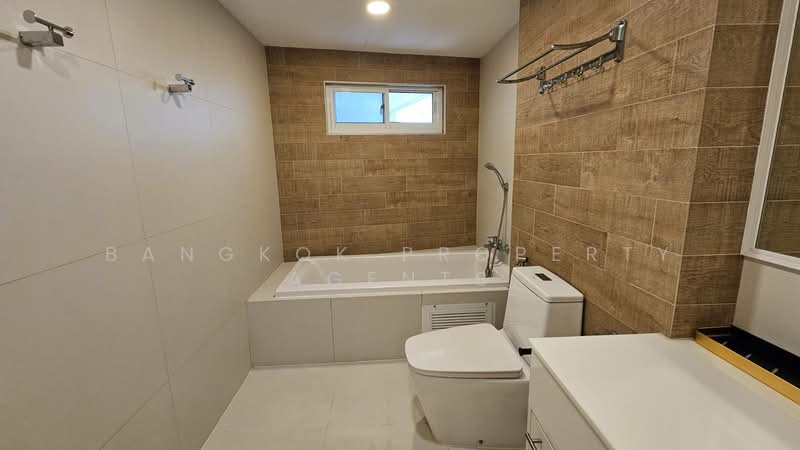 Fifty Fifth Tower : ฟิฟตี้ฟิฟท์ ทาวเวอร์, กรุงเทพ, 84 ซอยสุขุมวิท 55 ถนนสุขุมวิท, คลองตันเหนือ, วัฒนา, กรุงเทพ, 223 ตร.ม., คอนโด ให้เช่า, โดย BANGKOK PROPERTY AGENTS, 500445413 - DDproperty.com