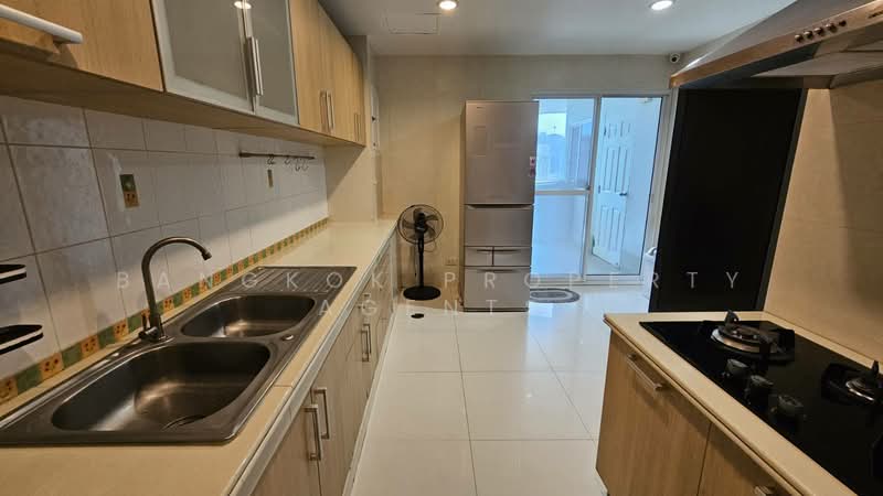 Fifty Fifth Tower : ฟิฟตี้ฟิฟท์ ทาวเวอร์, กรุงเทพ, 84 ซอยสุขุมวิท 55 ถนนสุขุมวิท, คลองตันเหนือ, วัฒนา, กรุงเทพ, 223 ตร.ม., คอนโด ให้เช่า, โดย BANGKOK PROPERTY AGENTS, 500445413 - DDproperty.com