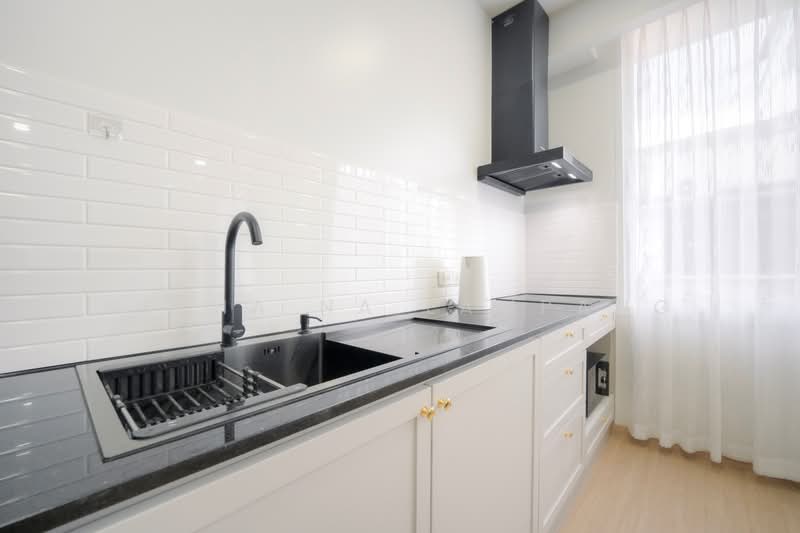 4-BR Townhouse, Bangkok, Thung Wat Don, Sathon, Bangkok, 4 Bedrooms, 382 sqm, Townhouse For Sale, by Nicha Na Lampang, 500445449 - DDproperty.com