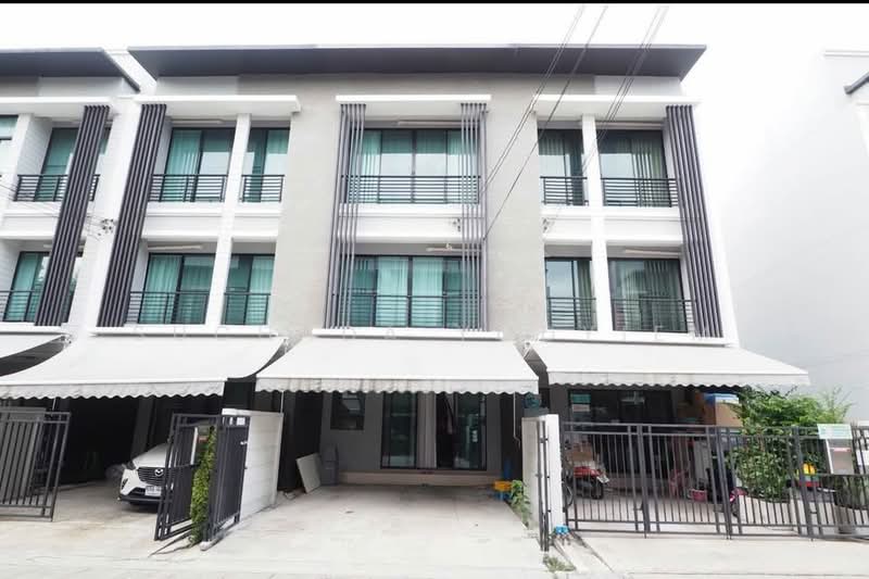 Baan Klang Muang Rama 9-Ramkhmahaeng : บ้านกลางเมือง พระราม 9-รามคำแหง, กรุงเทพ, ซอย รามคำแหง 39, พลับพลา, วังทองหลาง, กรุงเทพ, 149 ตร.ม., ทาวน์เฮ้าส์ ขาย, โดย Suchada Yodyiem, 500445463 - DDproperty.com
