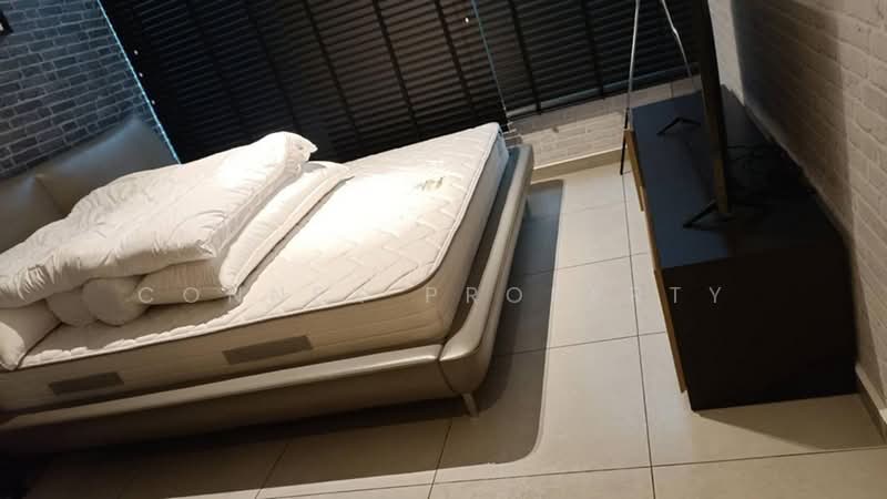 The Lofts Ekkamai, Bangkok, 1415 Sukhumvit Road, Phra Kanong Nua, Watthana, Bangkok, 1 Bedroom, 45 sqm, Condo For Rent, by Connex Property, 500445470 - DDproperty.com