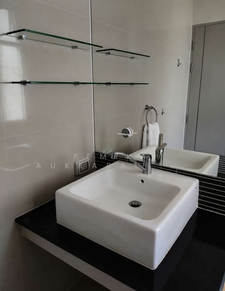 Tree Condo Sukhumvit 52, Bangkok, Soi SuKhumvit 52, Bang Chak, Phra Khanong, Bangkok, 1 Bedroom, 59 sqm, Condo For Sale, by Pemika Aukkaraleekul, 500445471 - DDproperty.com