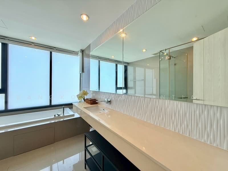 Rhythm Sukhumvit 42, Bangkok, Soi Sukhumvit 42, Sukhumvit Road, Phra Kanong, Khlong Toei, Bangkok, 2 Bedrooms, 80 sqm, Condo For Rent, by Bangkok Residential, 500445484 - DDproperty.com