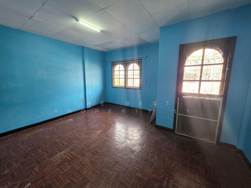 ทาวน์เฮ้าส์ศรีราชา ชลบุรี, Chon Buri (Pattaya), Surasak, Si Racha, Chon Buri (Pattaya), 2 Bedrooms, 150 sqm, Townhouse For Sale, by The Best Property วา, 500445494 - DDproperty.com