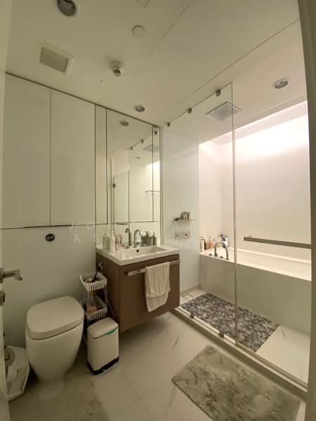 185 Rajadamri, Bangkok, 185 Rajadamri Road, Lumphini, Pathum Wan, Bangkok, 2 Bedrooms, 102 sqm, Condo For Sale, by Jomchanok Aswavibul, 500445495 - DDproperty.com