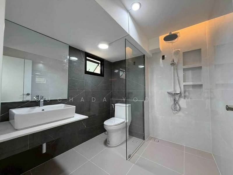 undefined, Bangkok, Khong Tan, Khlong Toei, Bangkok, 4 Bedrooms, 280 sqm, Single Detached House For Sale, by Suchada Yodyiem, 500445538 - DDproperty.com