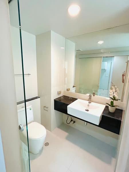 IDEO Blucove Sathorn, Bangkok, 11 Soi Saraphi 3, Krungthonburi Road, Khlong Ton Sai, Khlong San, Bangkok, 2 Bedrooms, 56 sqm, Condo For Sale, by Pemika Aukkaraleekul, 500445576 - DDproperty.com