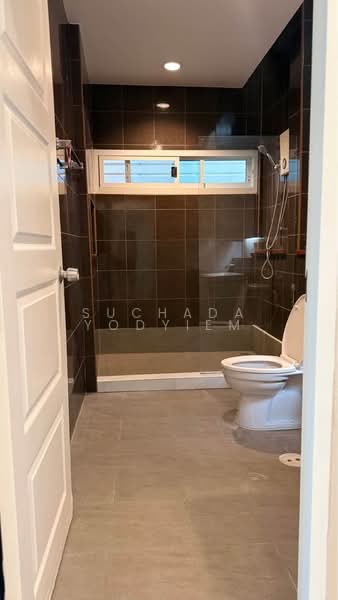 undefined, Bangkok, Khlong Chaokhun Sing, Wang Thonglang, Bangkok, 2 Bedrooms, 93 sqm, Single Detached House For Sale, by Suchada Yodyiem, 500445580 - DDproperty.com