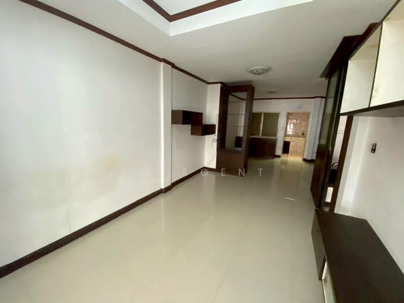 Sintavee Tha Kham 1, Bangkok, Moobaan Sintavee Tha Kham 1 Road, Tha Kham, Bang Khun Thian, Bangkok, 3 Bedrooms, 114 sqm, Townhouse For Sale, by NR AGENT, 500445582 - DDproperty.com