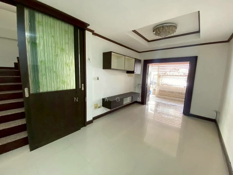 Sintavee Tha Kham 1, Bangkok, Moobaan Sintavee Tha Kham 1 Road, Tha Kham, Bang Khun Thian, Bangkok, 3 Bedrooms, 114 sqm, Townhouse For Sale, by NR AGENT, 500445582 - DDproperty.com