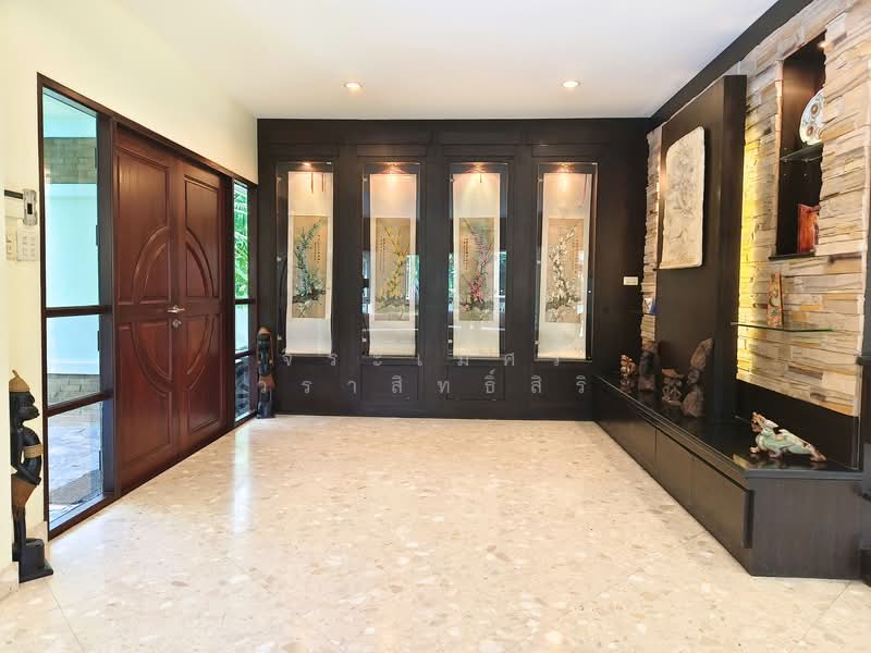 Tararom Ramkhamhaeng 150, Bangkok, Soi Ramkhamhaeng 150, Saphan Sung, Bangkok, 4 Bedrooms, 400 sqm, Single Detached House For Sale, by จิระเมศร์ วราสิทธิ์สิริ, 500445612 - DDproperty.com