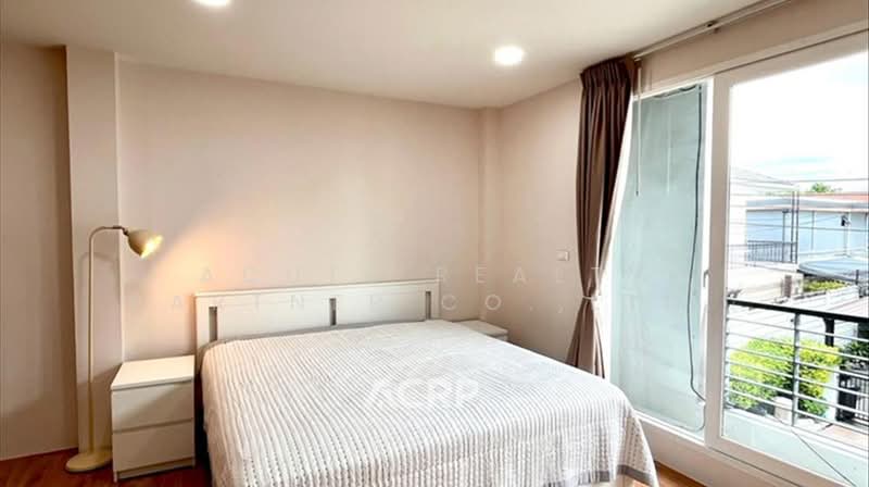 Baan Klang Muang S-Sense Rama 9-Ladprao, Bangkok, Soi Ladprao 84, Ladprao Road, Wang Thonglang, Bangkok, 3 Bedrooms, 160 sqm, Townhouse For Rent, by Acute Realty Partner Co.,Ltd., 500445667 - DDproperty.com