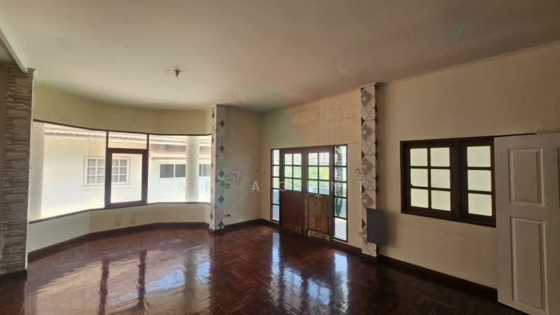 Preecha Srinakarin, Samut Prakan, Bang Kaeo, Bang Plee, Samut Prakan, 4 Bedrooms, 300 sqm, Single Detached House For Sale, by NR AGENT, 500445725 - DDproperty.com