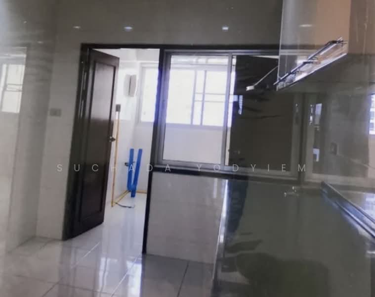 Tower Park, Bangkok, 88 Soi Sukhumvit 3, Sukhumvit Road, Khlongtoei Nua, Watthana, Bangkok, 3 Bedrooms, 273 sqm, Condo For Sale, by Suchada Yodyiem, 500445740 - DDproperty.com